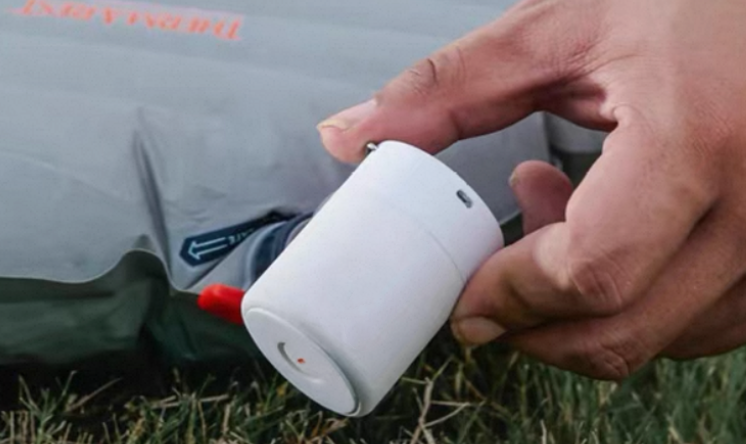 Ultra-light mini pump